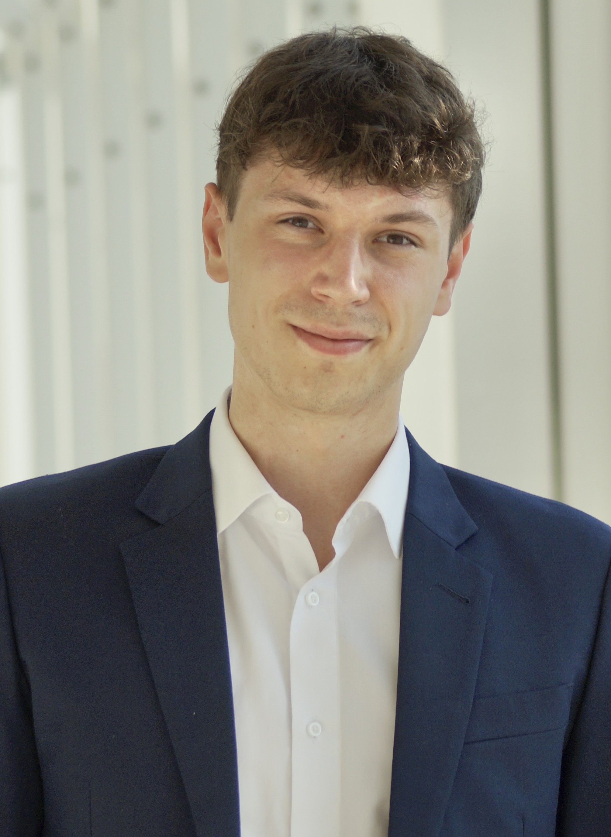 Till Wöst, Gründer von proverto